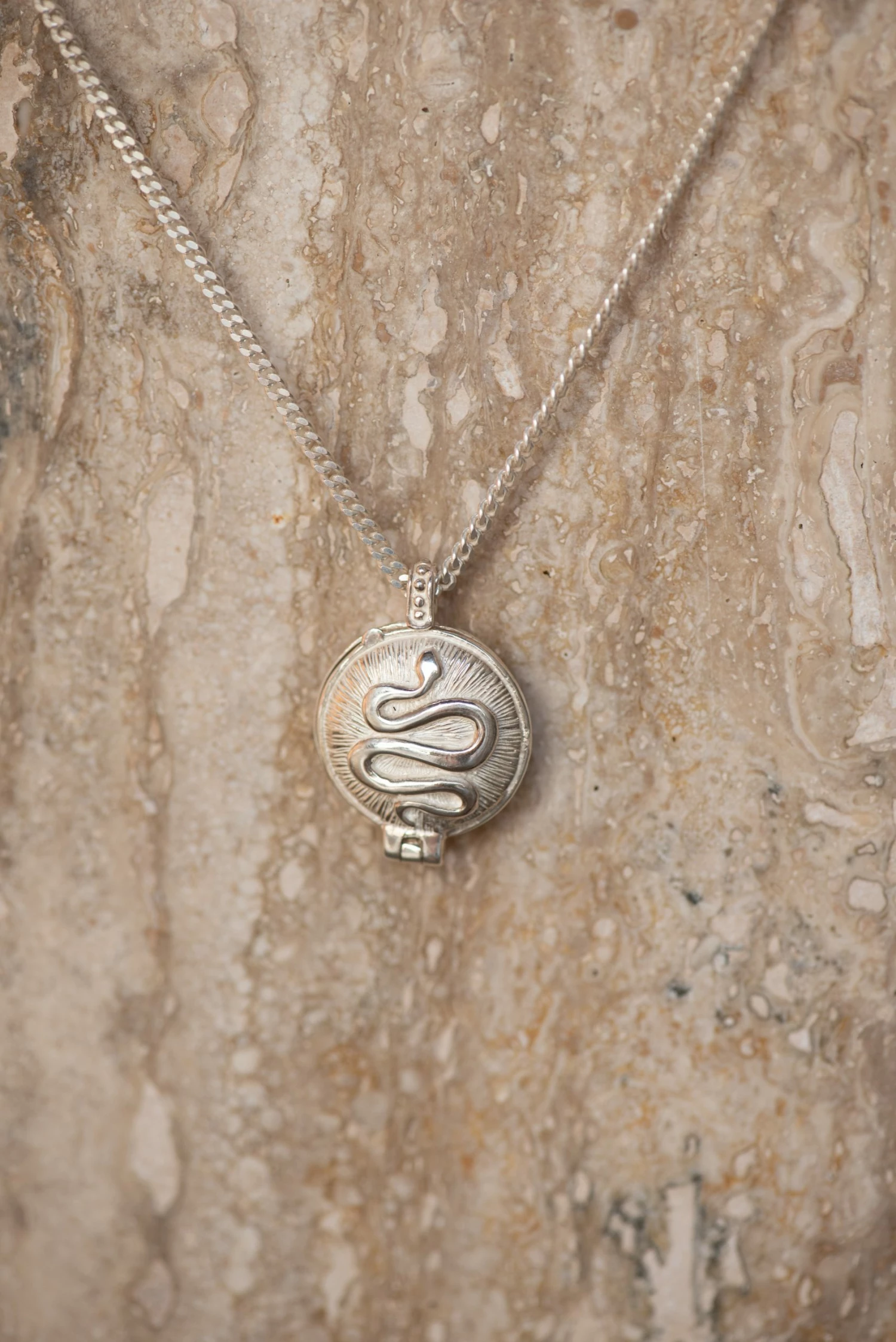 Zoe and Morgan Luna Transformation Locket Silver 1 Zoe and Morgan Luna Transformation Locket Silver