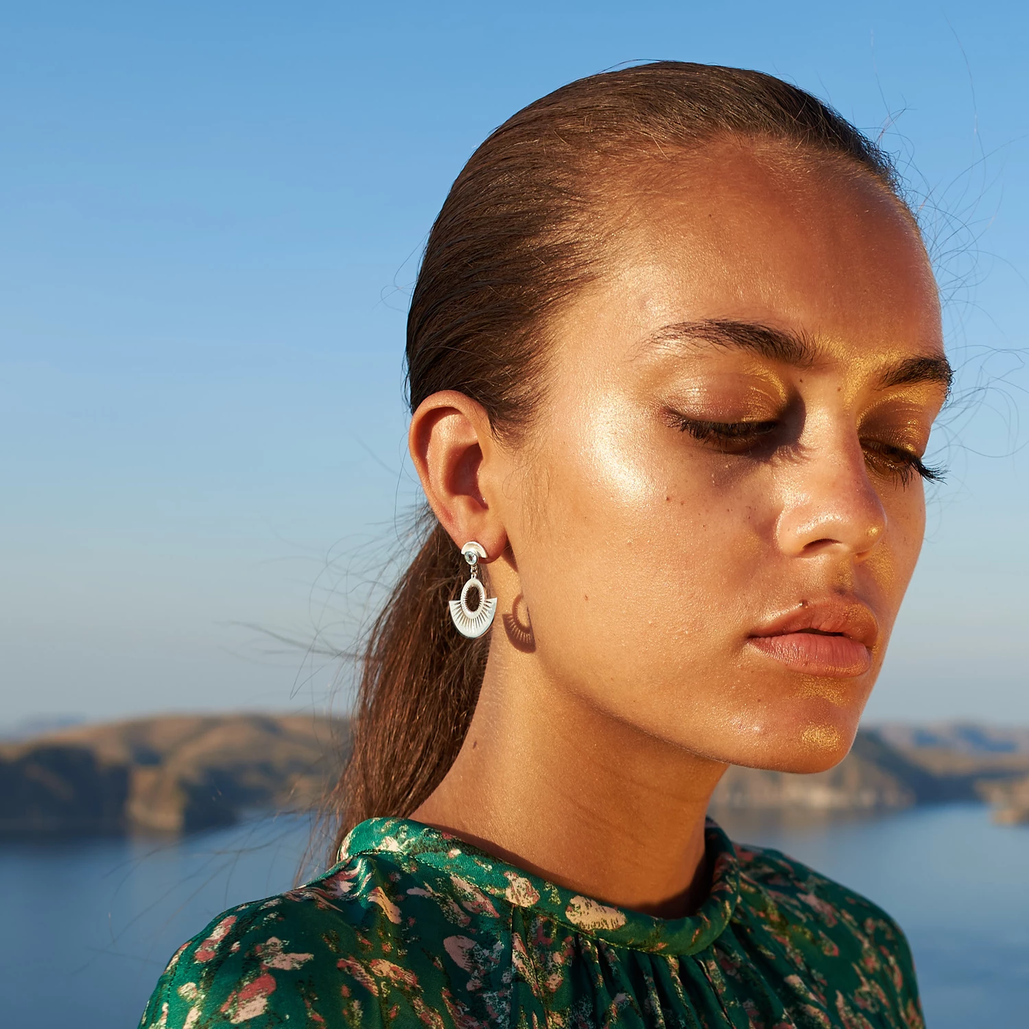 Zoe and Morgan Silver With White Zircon Pocket Full Of Sunshine Earrings 3 Zoe and Morgan Silver With White Zircon Pocket Full Of Sunshine Earrings