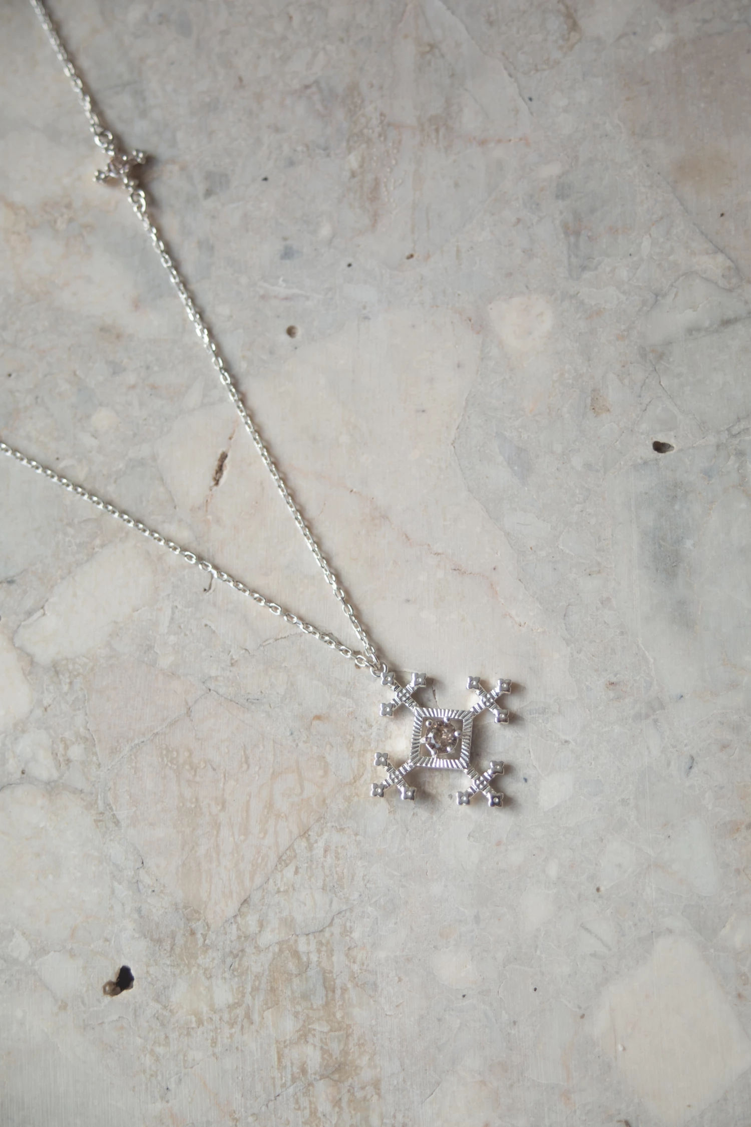 Zoe and Morgan Sura Necklace Brown Zircon Silver 1 Zoe and Morgan Sura Necklace Brown Zircon Silver