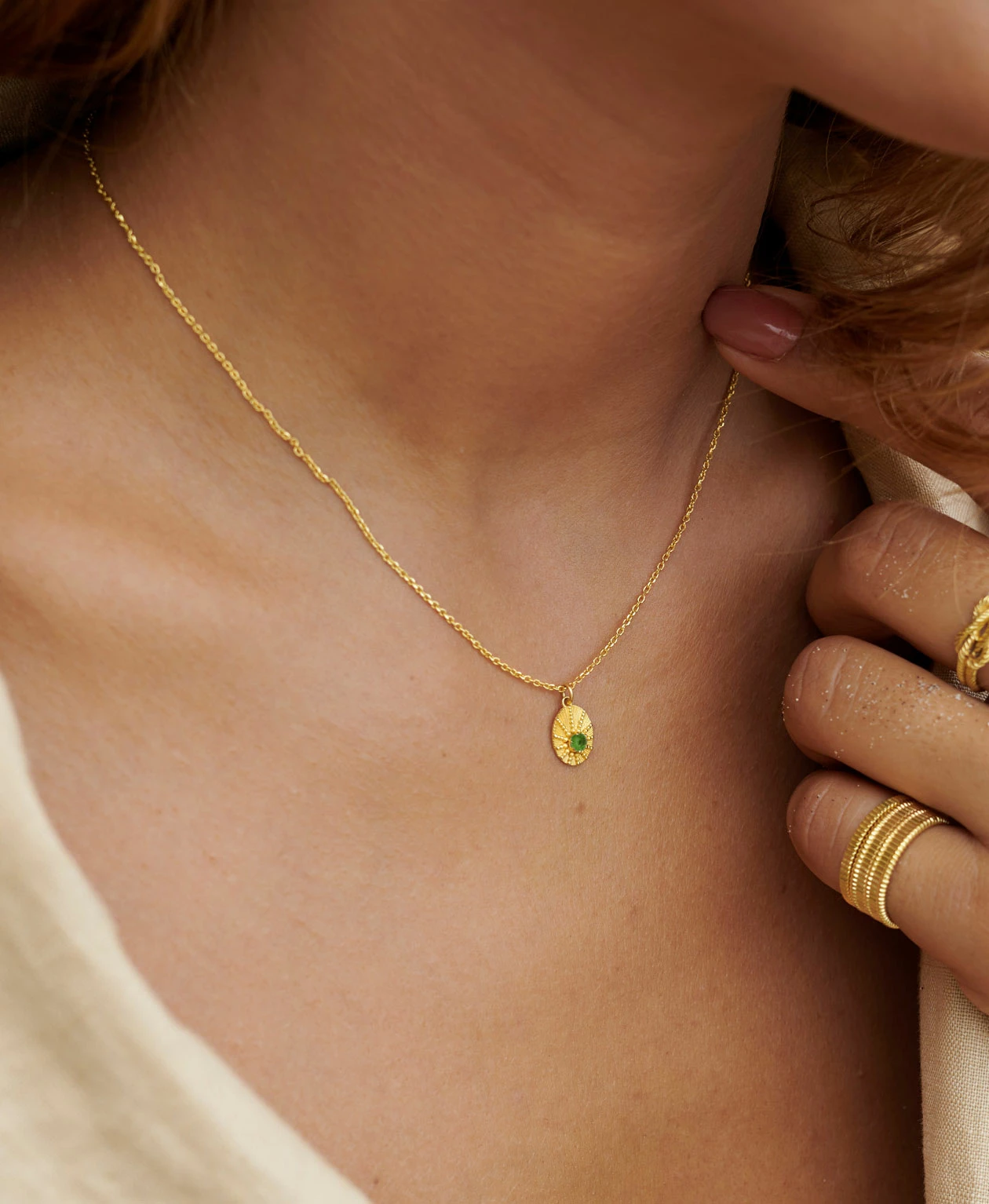 Zoe and Morgan Kina Chrome Diopside Necklace Gold 4 Zoe and Morgan Kina Chrome Diopside Necklace Gold