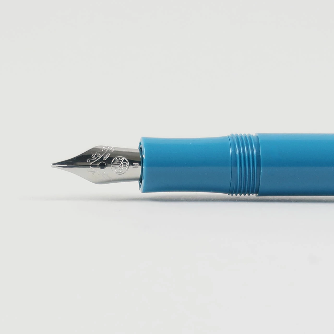 Kaweco Classic Sport Fountain Pen – Cyan 3 Kaweco Classic Sport Fountain Pen – Cyan