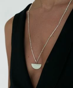 Zoe and Morgan Saros Necklace Silver