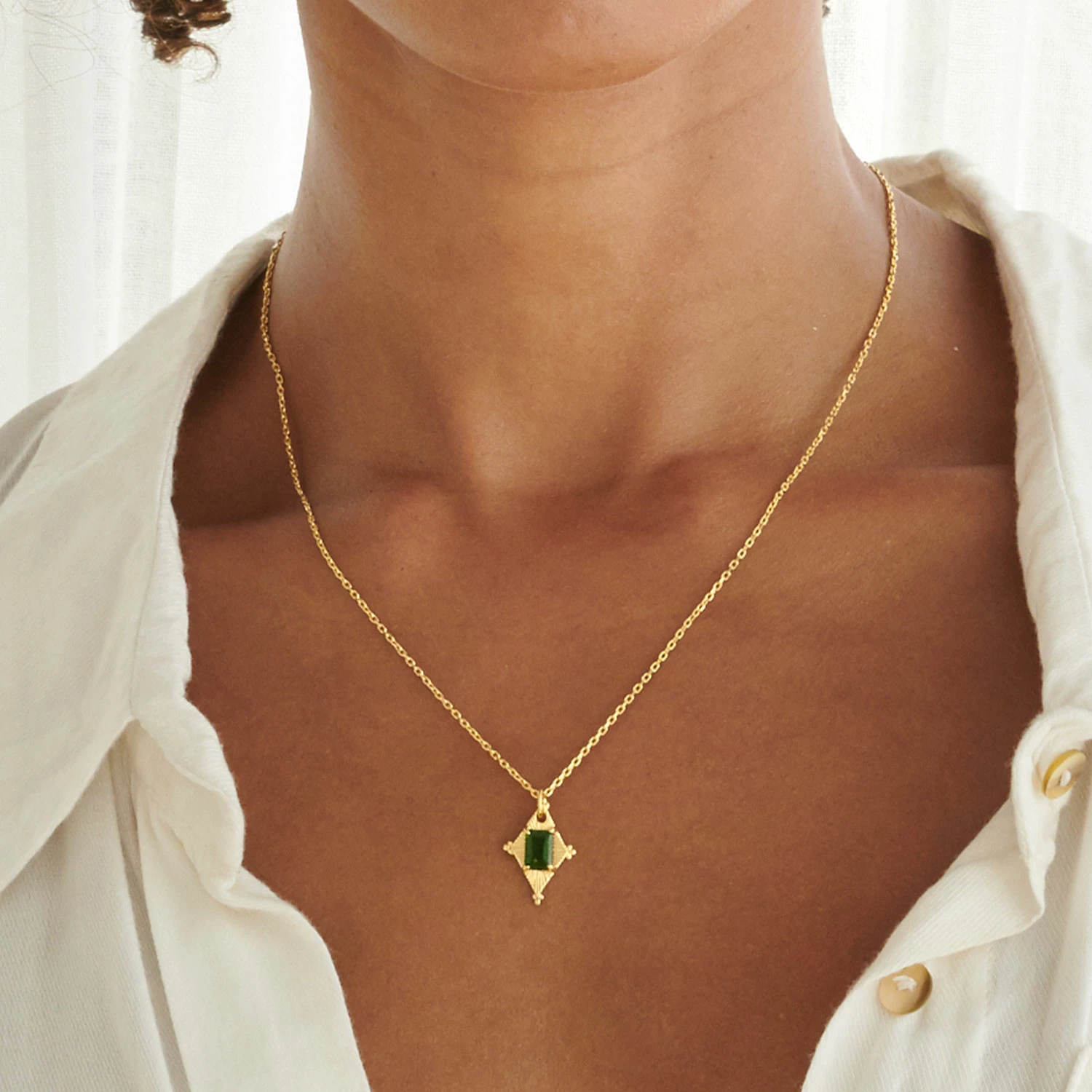 Zoe and Morgan Anastasia Necklace gold with Chrome Diopside 2 Zoe and Morgan Anastasia Necklace gold with Chrome Diopside