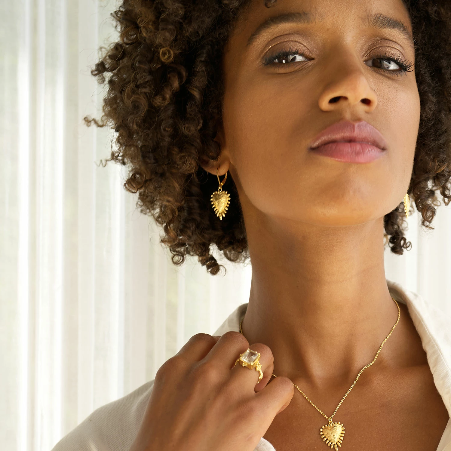 Zoe and Morgan Heart Rays Earrings Gold 5 Zoe and Morgan Heart Rays Earrings Gold