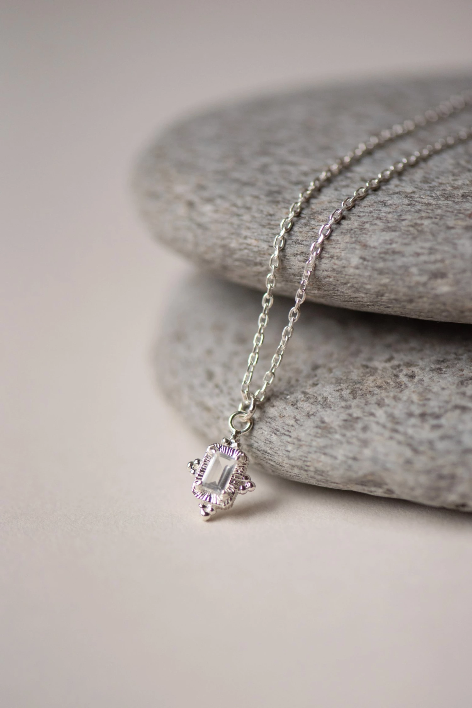 Zoe and Morgan Marina Necklace Silver 1 Zoe and Morgan Marina Necklace Silver