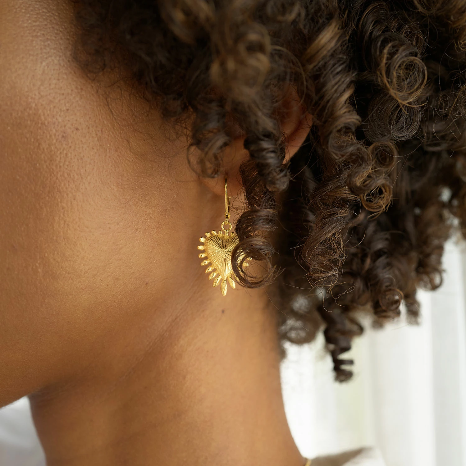 Zoe and Morgan Heart Rays Earrings Gold 2 Zoe and Morgan Heart Rays Earrings Gold