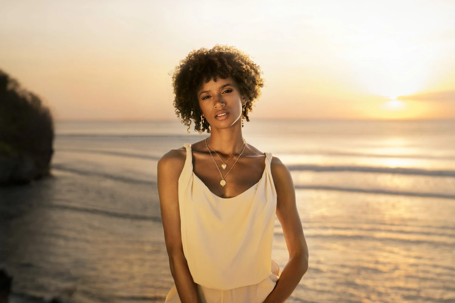 Zoe and Morgan Loyalty Necklace Gold 7 Zoe and Morgan Loyalty Necklace Gold