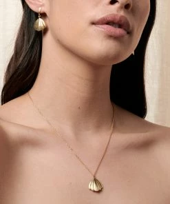 Zoe and Morgan Ariel Necklace Gold