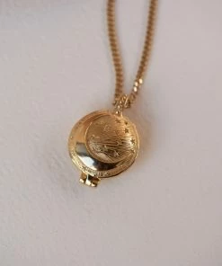 Zoe and Morgan Luna Transformation Locket Necklace Gold