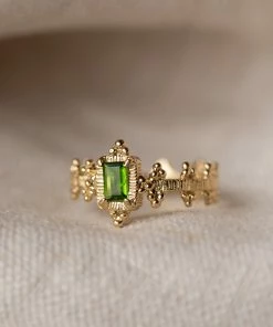 Zoe and Morgan Marina Ring Gold with Chrome Diopside