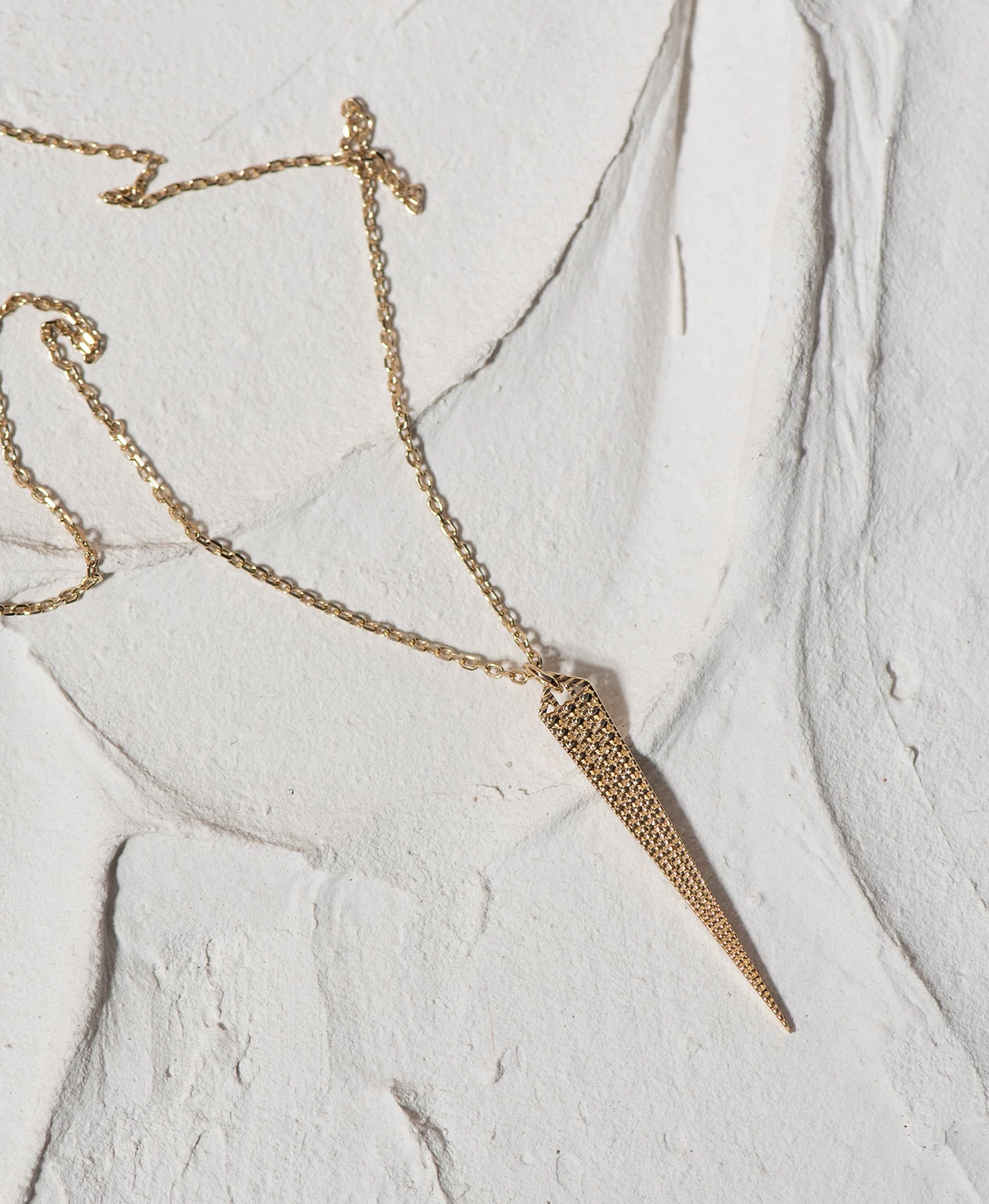 Zoe and Morgan Coralia Necklace Gold 1 Zoe and Morgan Coralia Necklace Gold