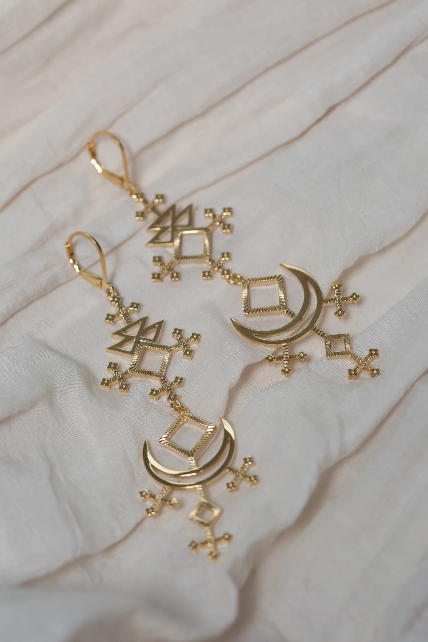 Zoe and Morgan Lunja Earrings Gold 1 Zoe and Morgan Lunja Earrings Gold